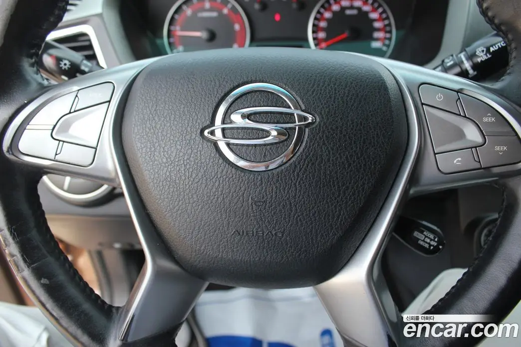 SsangYong Korando 2016 2.0 автомат (гидро), фото 17