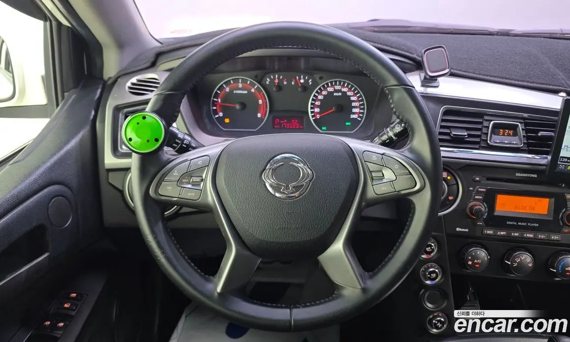 SsangYong Korando 2016 2.2 автомат (гидро), фото 14 SsangYong Korando 2016 2.2 автомат (гидро), фото 14