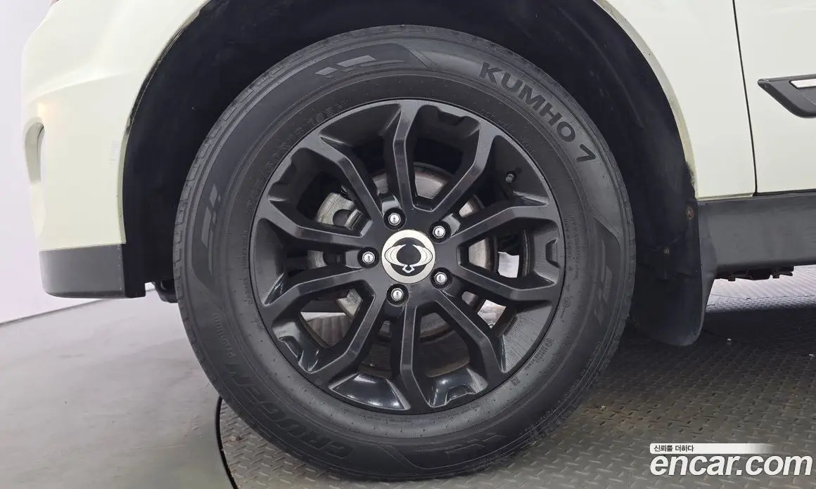 SsangYong Korando 2016 2.2 автомат (гидро), фото 5 SsangYong Korando 2016 2.2 автомат (гидро), фото 5