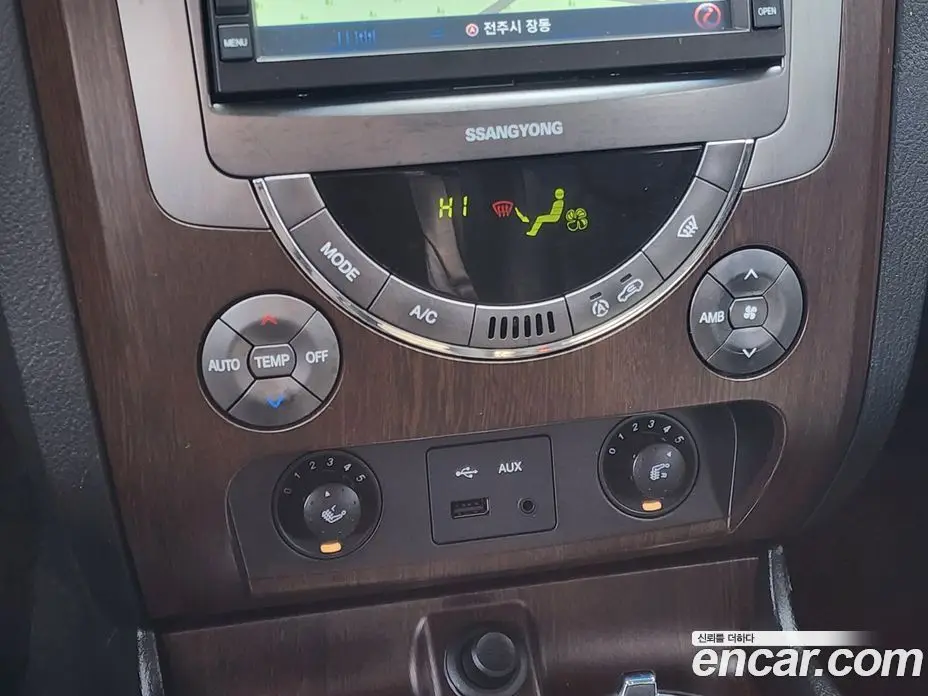 SsangYong Rexton 2012 2.0 автомат (гидро), фото 18