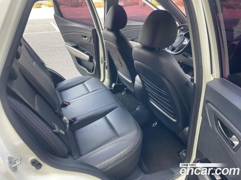 SsangYong TIBOLI 2015 1.6 автомат (гидро), фото 13