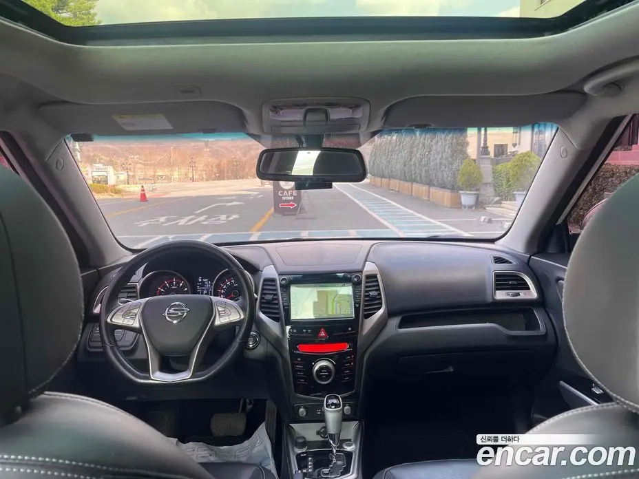 SsangYong TIBOLI 2015 1.6 автомат (гидро), фото 14
