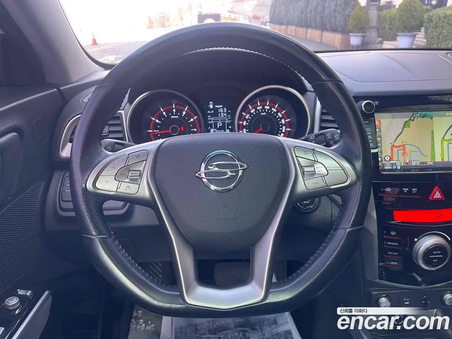 SsangYong TIBOLI 2015 1.6 автомат (гидро), фото 15