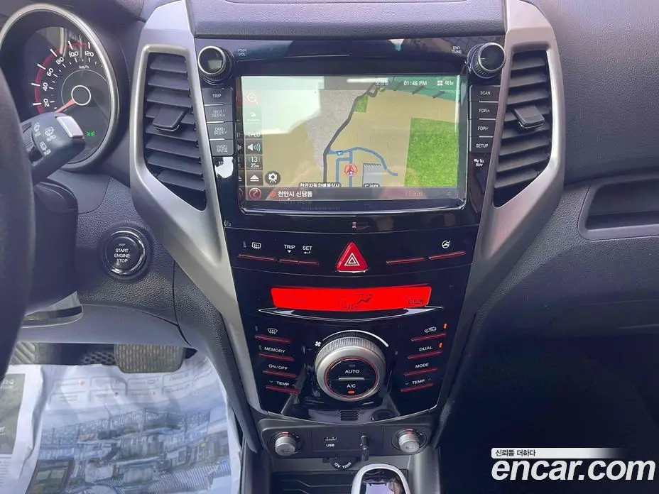 SsangYong TIBOLI 2015 1.6 автомат (гидро), фото 16