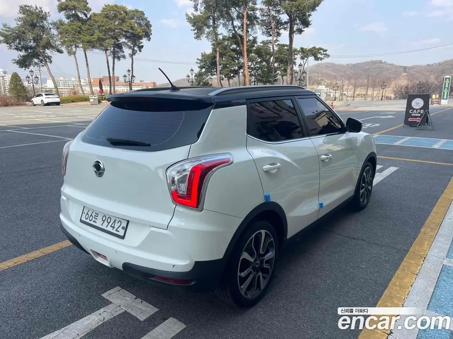 SsangYong TIBOLI 2015 1.6 автомат (гидро), фото 4