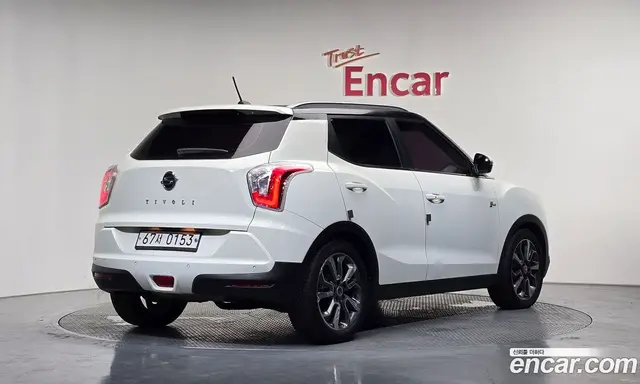 SsangYong TIBOLI 2016 1.6 автомат (гидро), миниатюра 2