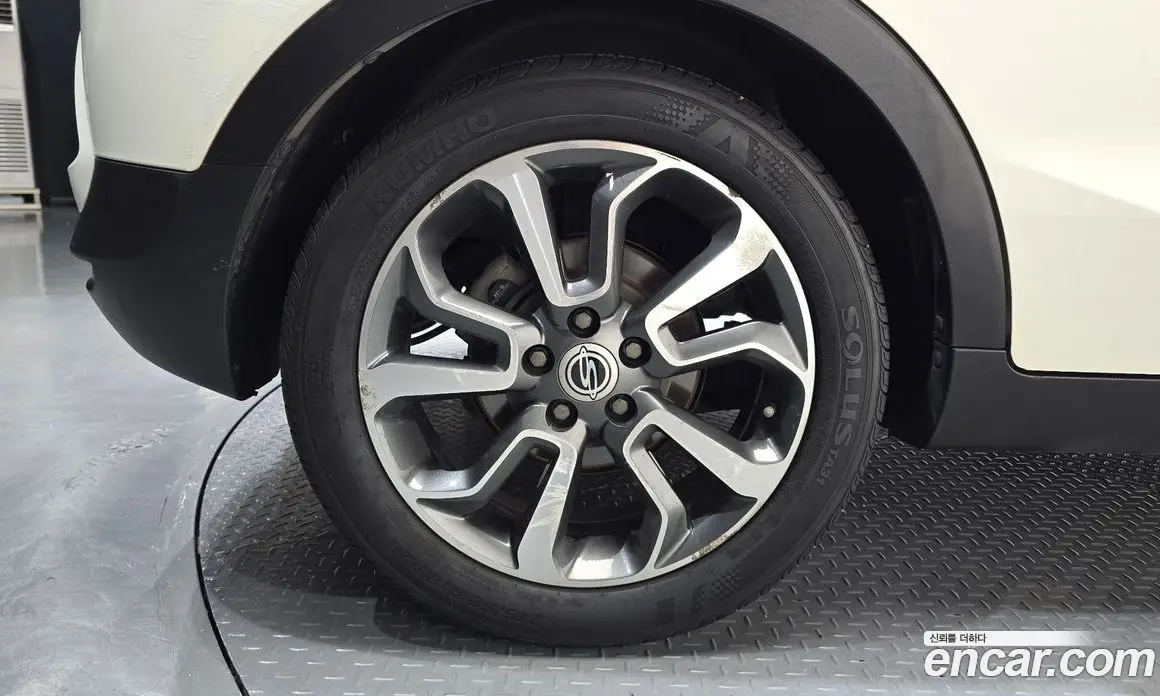 SsangYong TIBOLI 2016 1.6 автомат (гидро), фото 5