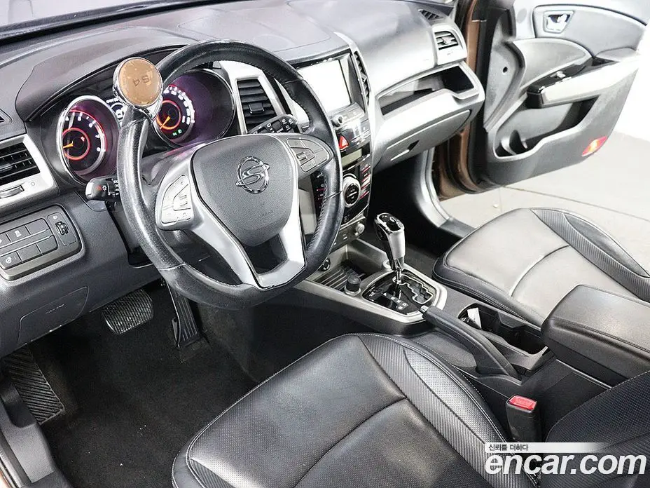 SsangYong TIBOLI 2016 1.6 автомат (гидро), фото 18 SsangYong TIBOLI 2016 1.6 автомат (гидро), фото 18