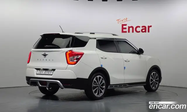 SsangYong TIBOLI 2018 1.6 автомат (гидро), миниатюра 2