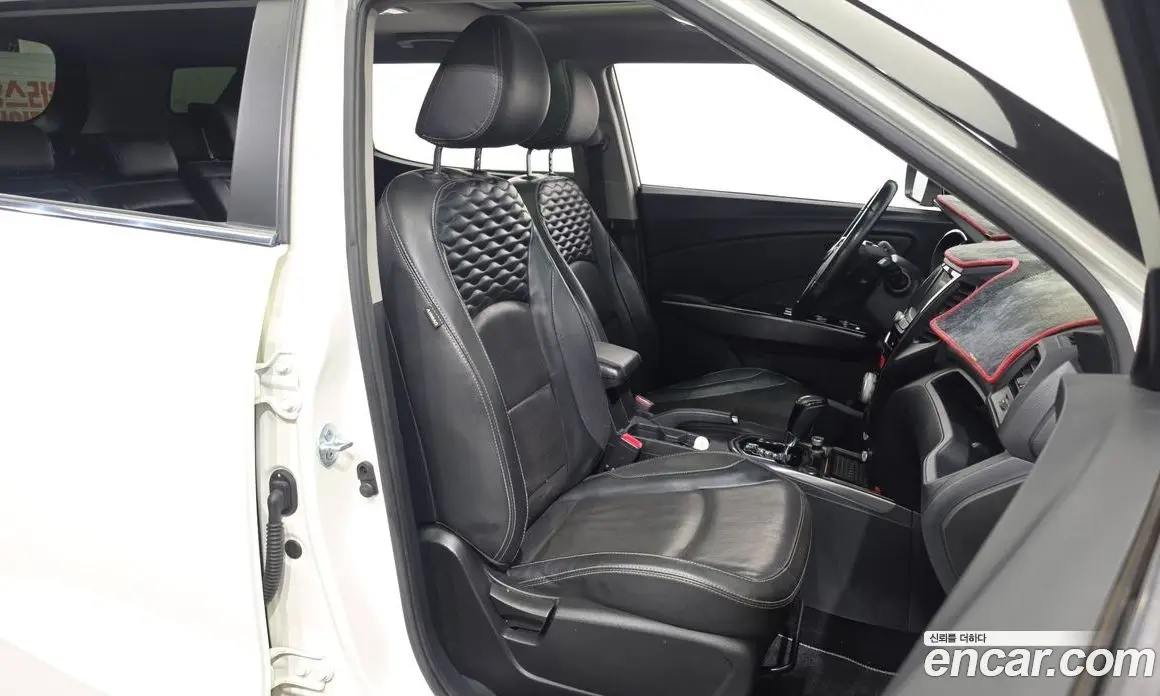 SsangYong TIBOLI 2018 1.6 автомат (гидро), фото 12
