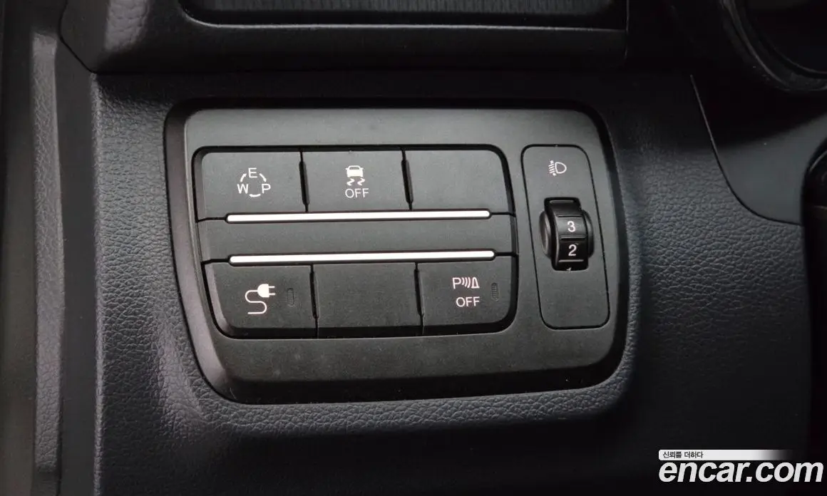 SsangYong TIBOLI 2018 1.6 автомат (гидро), фото 15