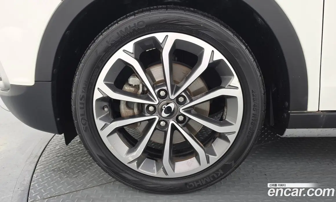 SsangYong TIBOLI 2018 1.6 автомат (гидро), фото 5