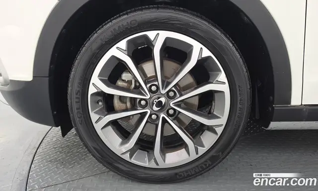SsangYong TIBOLI 2018 1.6 автомат (гидро), миниатюра 5