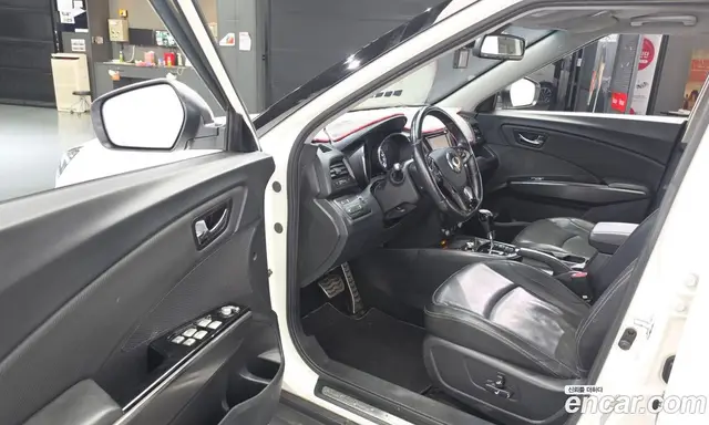 SsangYong TIBOLI 2018 1.6 автомат (гидро), миниатюра 10