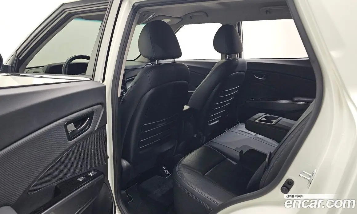 SsangYong TIBOLI 2021 1.5 автомат (гидро), фото 11 SsangYong TIBOLI 2021 1.5 автомат (гидро), фото 11