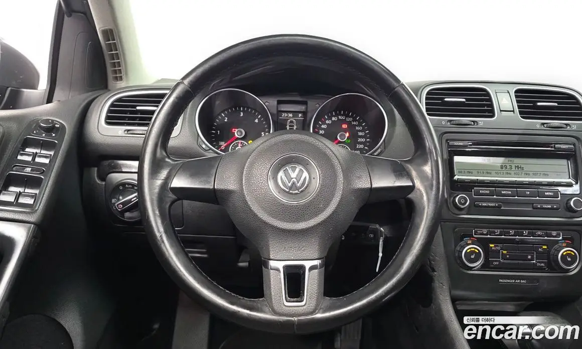 Volkswagen Golf 2011 2.0 автомат (гидро), фото 13 Volkswagen Golf 2011 2.0 автомат (гидро), фото 13