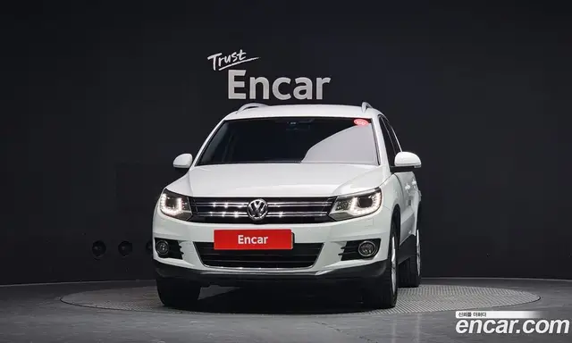 Volkswagen Tiguan 2015 2.0 автомат (гидро), миниатюра 3 Volkswagen Tiguan 2015 2.0 автомат (гидро), миниатюра 3