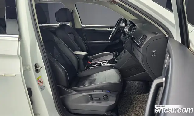 Volkswagen Tiguan 2018 2.0 автомат (гидро), миниатюра 10