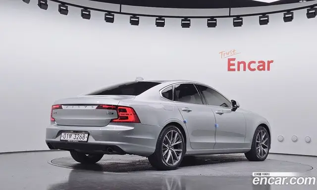 Volvo S90 2017 2.0 автомат (гидро), миниатюра 2 Volvo S90 2017 2.0 автомат (гидро), миниатюра 2