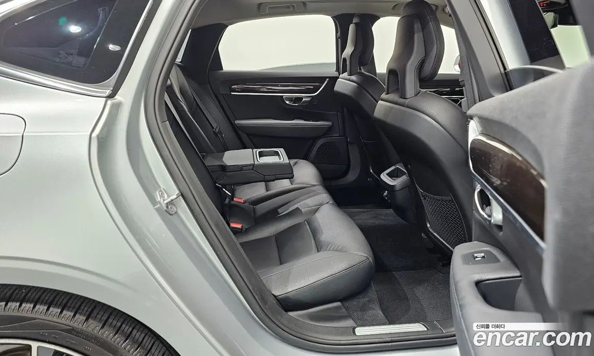 Volvo S90 2017 2.0 автомат (гидро), фото 12 Volvo S90 2017 2.0 автомат (гидро), фото 12