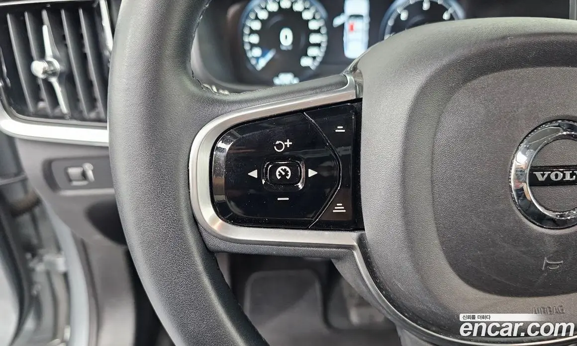 Volvo S90 2017 2.0 автомат (гидро), фото 16 Volvo S90 2017 2.0 автомат (гидро), фото 16
