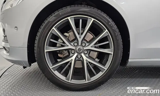 Volvo S90 2017 2.0 автомат (гидро), миниатюра 5 Volvo S90 2017 2.0 автомат (гидро), миниатюра 5