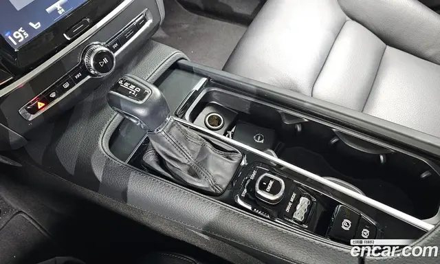 Volvo S90 2017 2.0 автомат (гидро), миниатюра 9 Volvo S90 2017 2.0 автомат (гидро), миниатюра 9