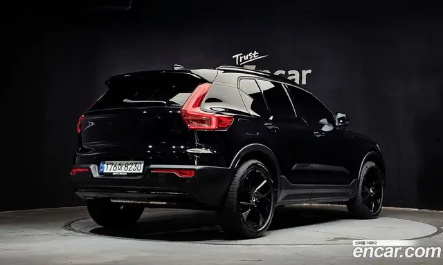 Volvo XC40 2024 2.0 автомат (гидро), миниатюра 2 Volvo XC40 2024 2.0 автомат (гидро), миниатюра 2