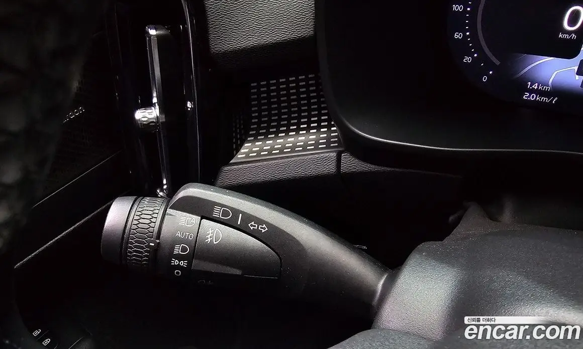 Volvo XC40 2024 2.0 автомат (гидро), фото 20 Volvo XC40 2024 2.0 автомат (гидро), фото 20