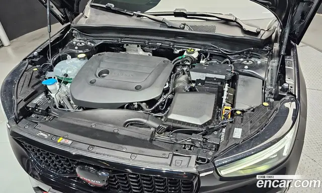Volvo XC40 2024 2.0 автомат (гидро), миниатюра 6 Volvo XC40 2024 2.0 автомат (гидро), миниатюра 6
