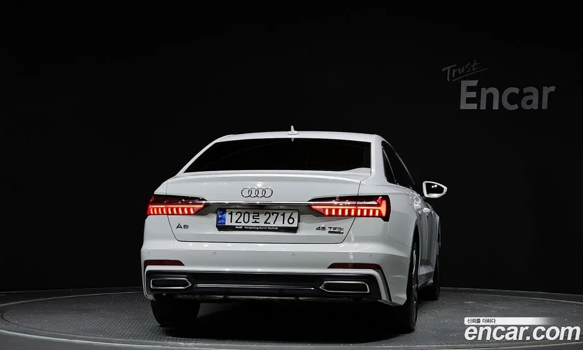 Audi A6 2023 2.0 автомат (гидро), фото 4