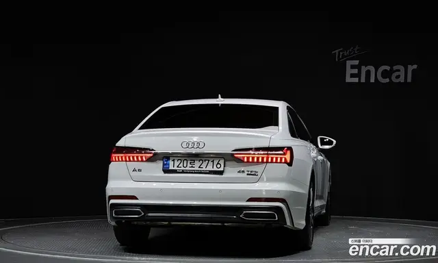 Audi A6 2023 2.0 автомат (гидро), миниатюра 4