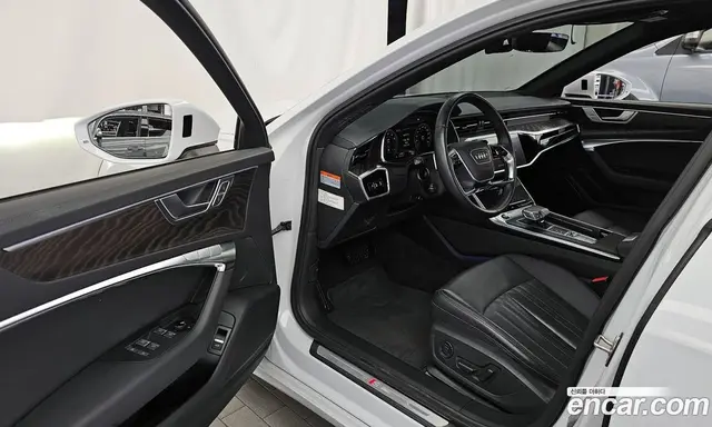 Audi A6 2023 2.0 автомат (гидро), миниатюра 10