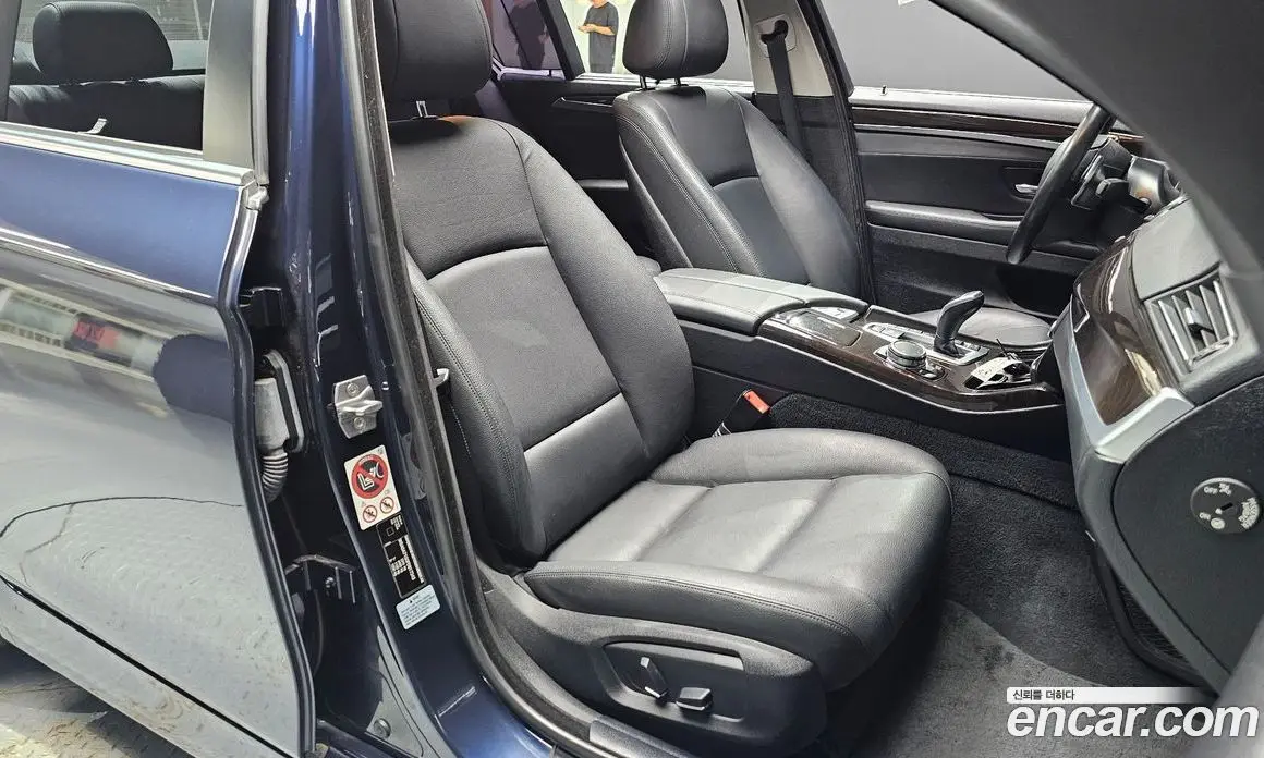 BMW 5 серия 2015 2.0 автомат (гидро), фото 11