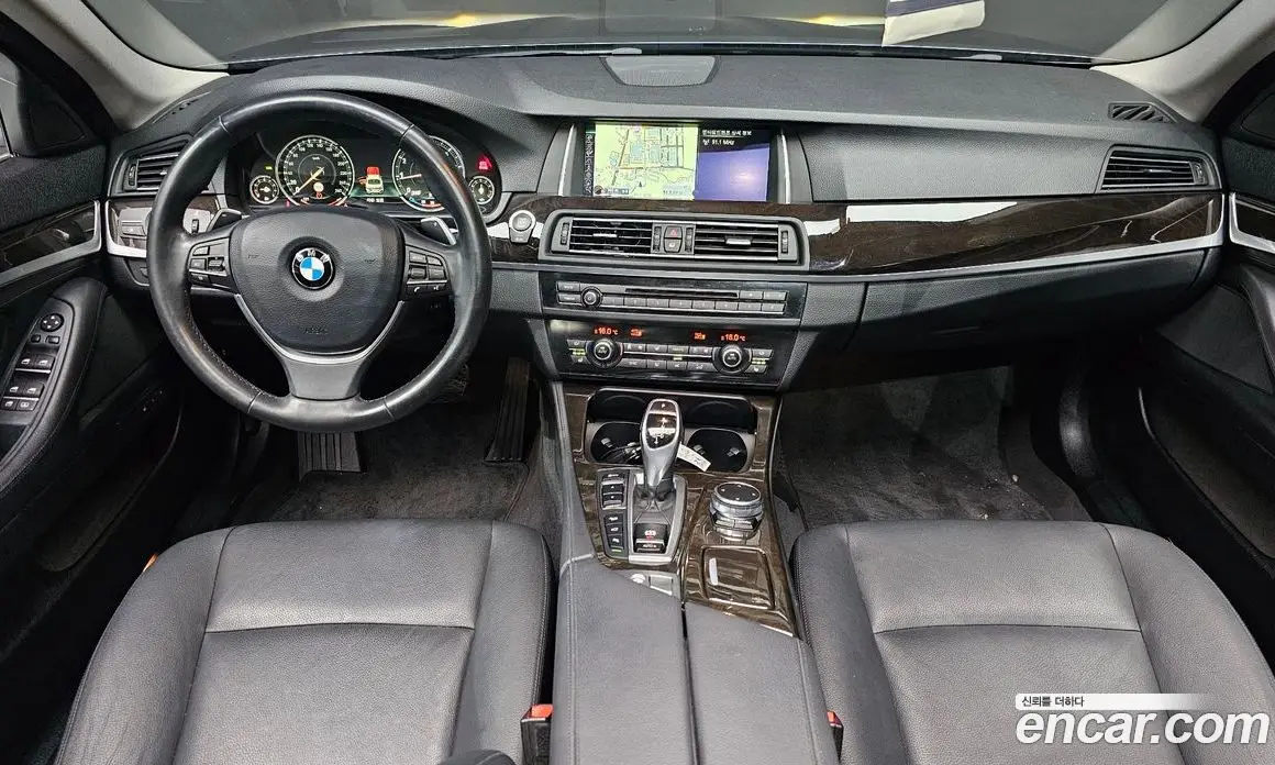BMW 5 серия 2015 2.0 автомат (гидро), фото 7