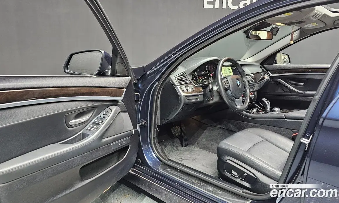 BMW 5 серия 2015 2.0 автомат (гидро), фото 10