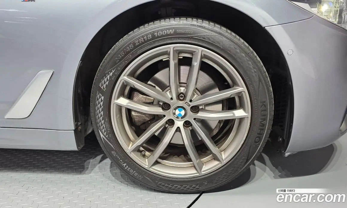 BMW 5 серия 2018 2.0 автомат (гидро), фото 5 BMW 5 серия 2018 2.0 автомат (гидро), фото 5