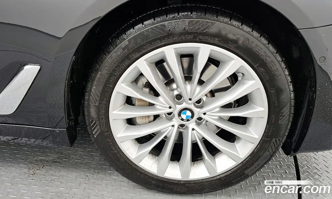 BMW 5 серия 2020 2.0 автомат (гидро), фото 5