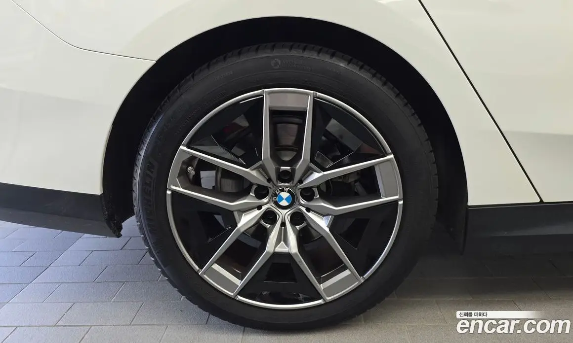 BMW 5 серия 2023 2.0 автомат (гидро), фото 5 BMW 5 серия 2023 2.0 автомат (гидро), фото 5