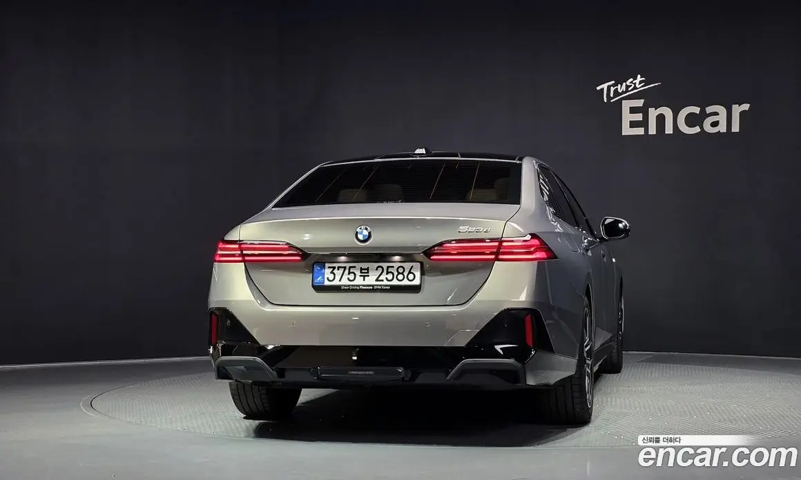 BMW 5 серия 2025 2.0 автомат (гидро), фото 4 BMW 5 серия 2025 2.0 автомат (гидро), фото 4