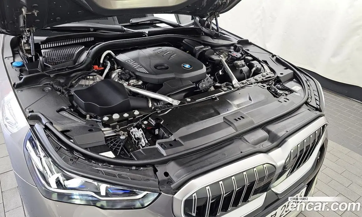 BMW 5 серия 2025 2.0 автомат (гидро), фото 6 BMW 5 серия 2025 2.0 автомат (гидро), фото 6