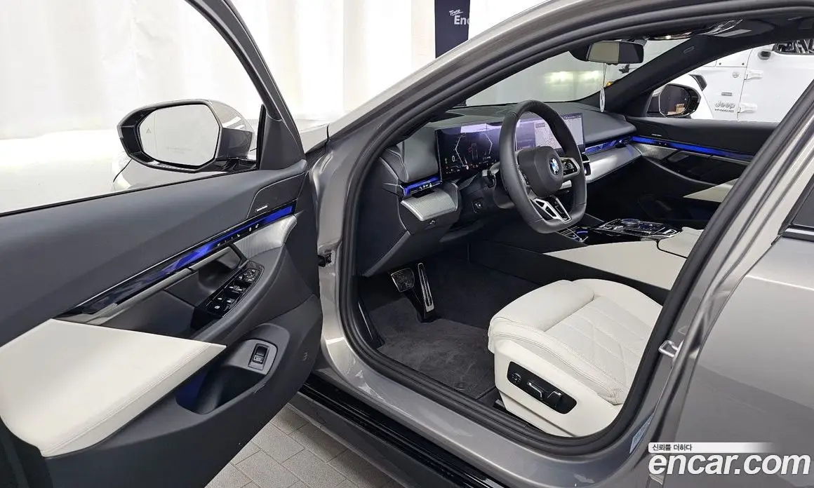 BMW 5 серия 2025 2.0 автомат (гидро), фото 10 BMW 5 серия 2025 2.0 автомат (гидро), фото 10
