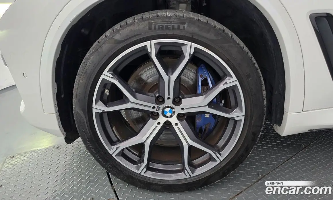 BMW X5 2021 3.0 автомат (гидро), фото 5