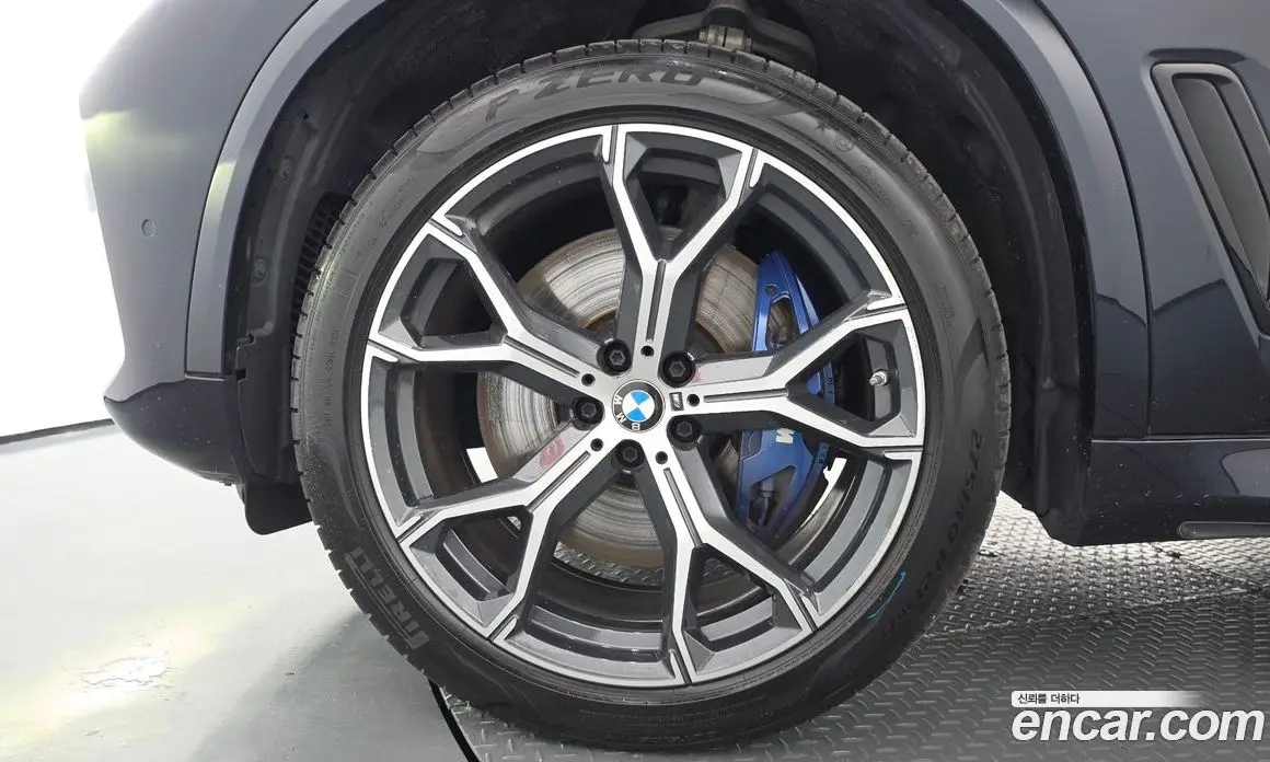 BMW X5 2021 3.0 автомат (гидро), фото 5