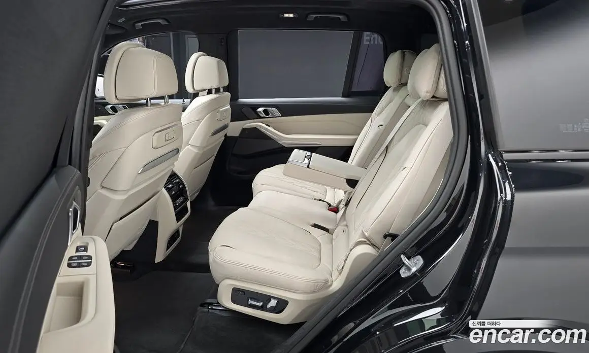 BMW X7 2025 3.0 автомат (гидро), фото 12 BMW X7 2025 3.0 автомат (гидро), фото 12