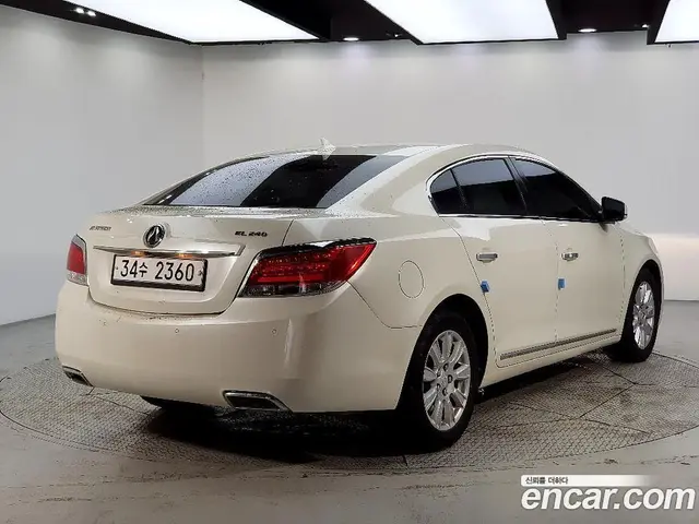 Chevrolet Alpheon 2011 2.4 автомат (гидро), миниатюра 4