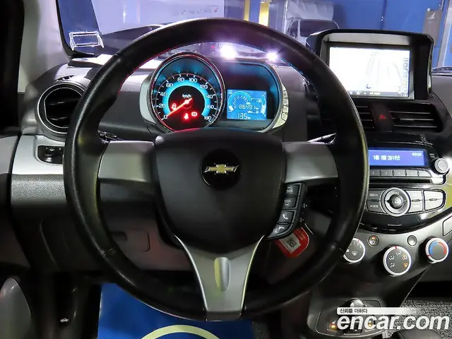 Chevrolet Spark 2014 1.0 автомат (гидро), миниатюра 11