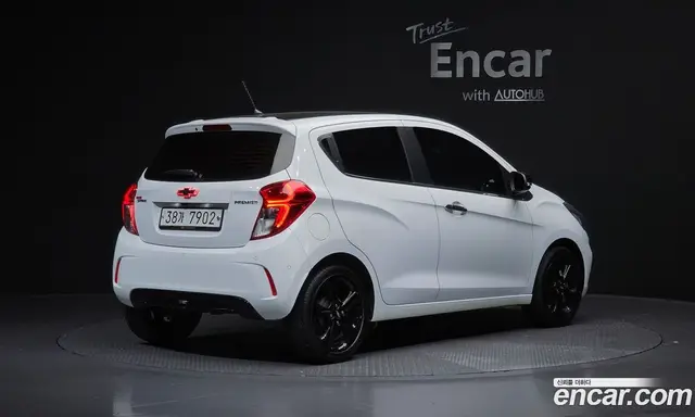 Chevrolet Spark 2019 1.0 автомат (гидро), миниатюра 2