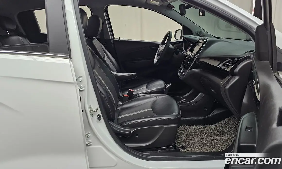 Chevrolet Spark 2019 1.0 автомат (гидро), фото 11
