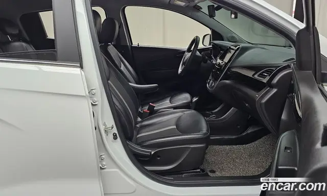 Chevrolet Spark 2019 1.0 автомат (гидро), миниатюра 11